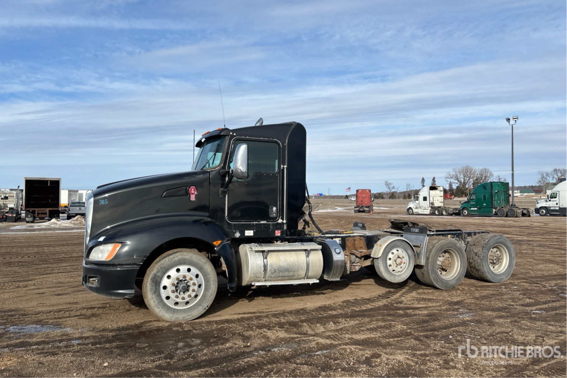 General Appearance with Imagen: esquina delantera izquierda