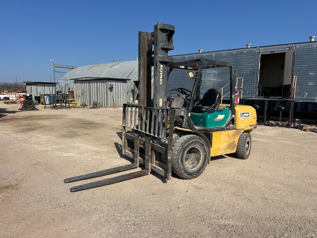 2007 Komatsu 9180 lb Pneumatic Tire FD45T-8 Forklift