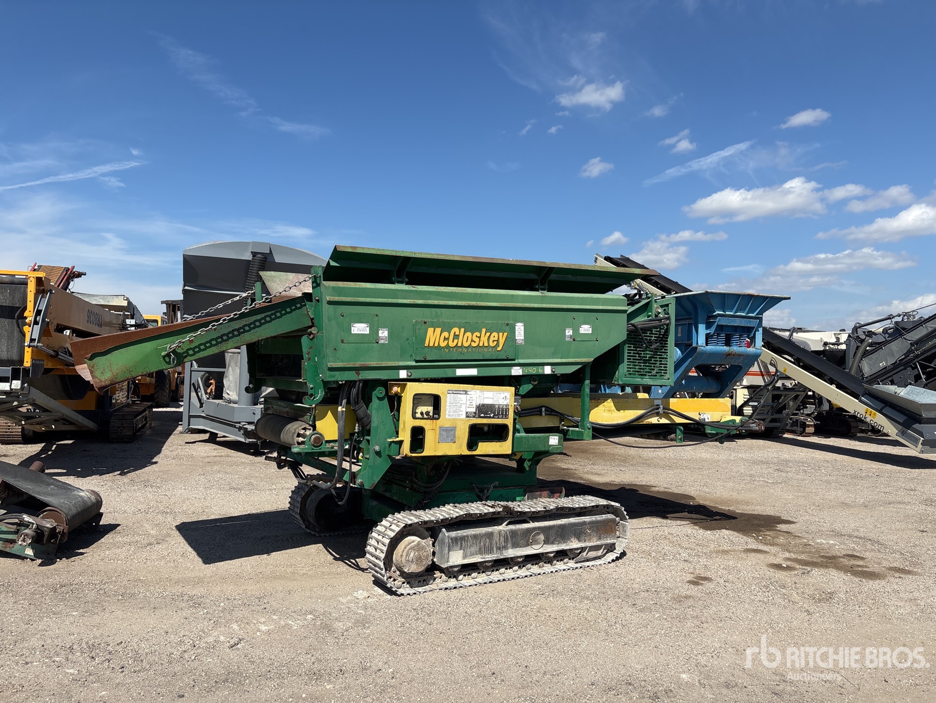 General Appearance with Bild, Ecke vorne links