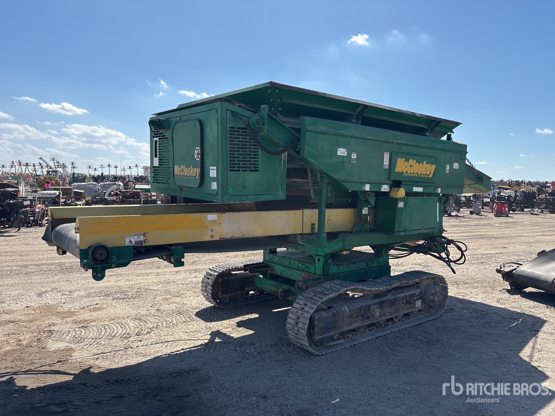 General Appearance with Bild, Ecke hinten rechts