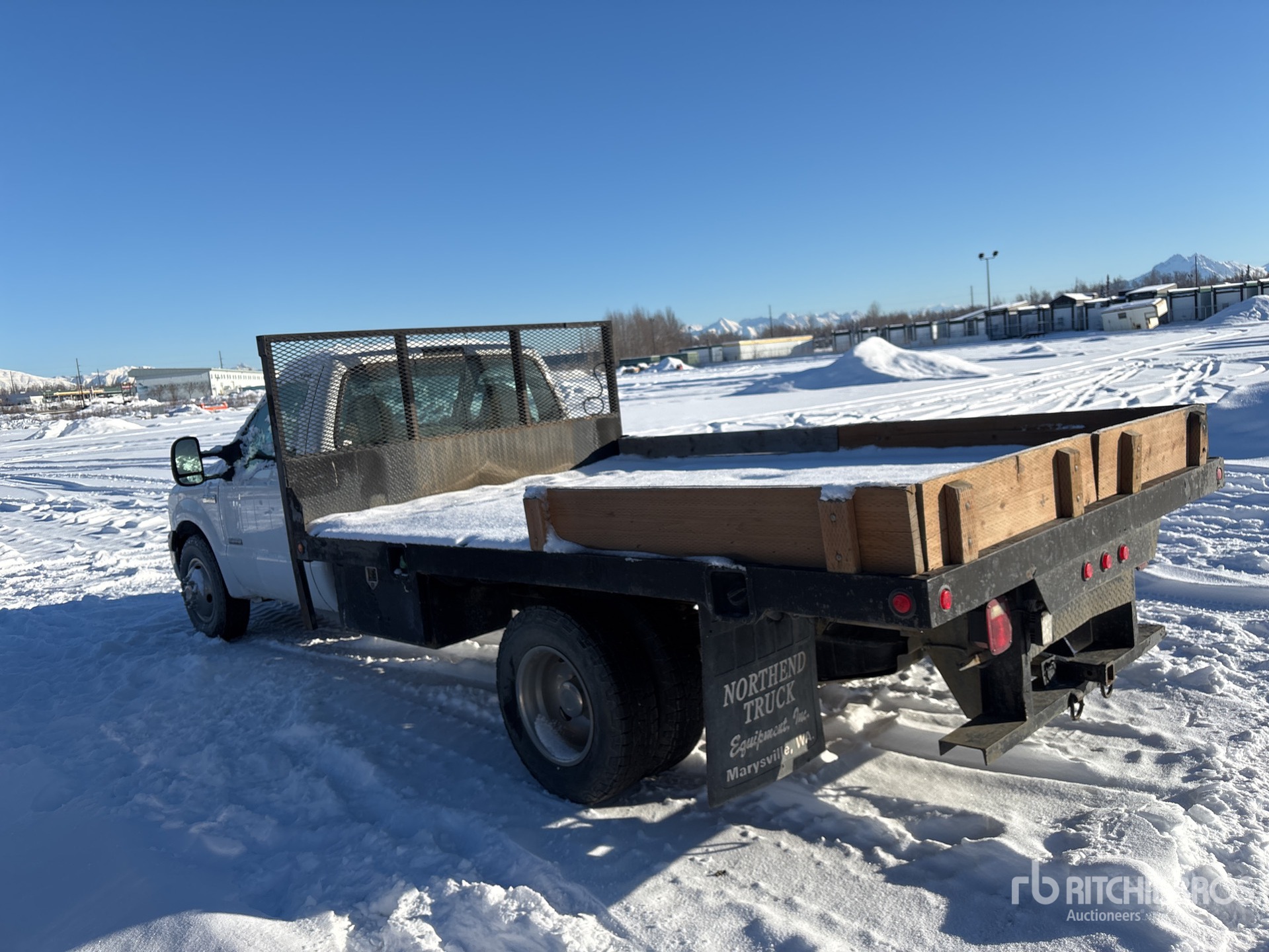 General Appearance with Imagen: esquina trasera izquierda