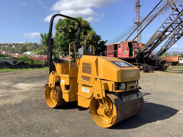 2011 Cat CB-24 Double Drum Roller
