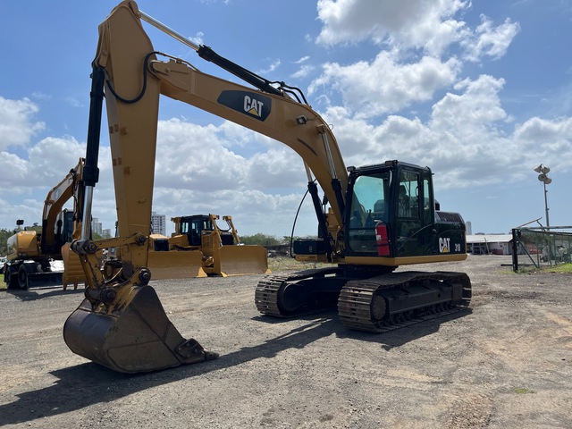 2013 Cat 318D2L Tracked Excavator