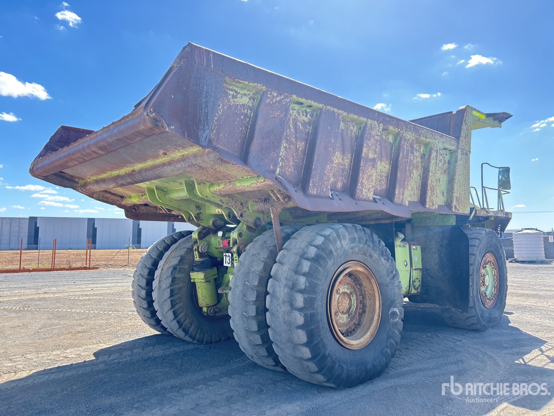 General Appearance with Picture, Right Rear Corner