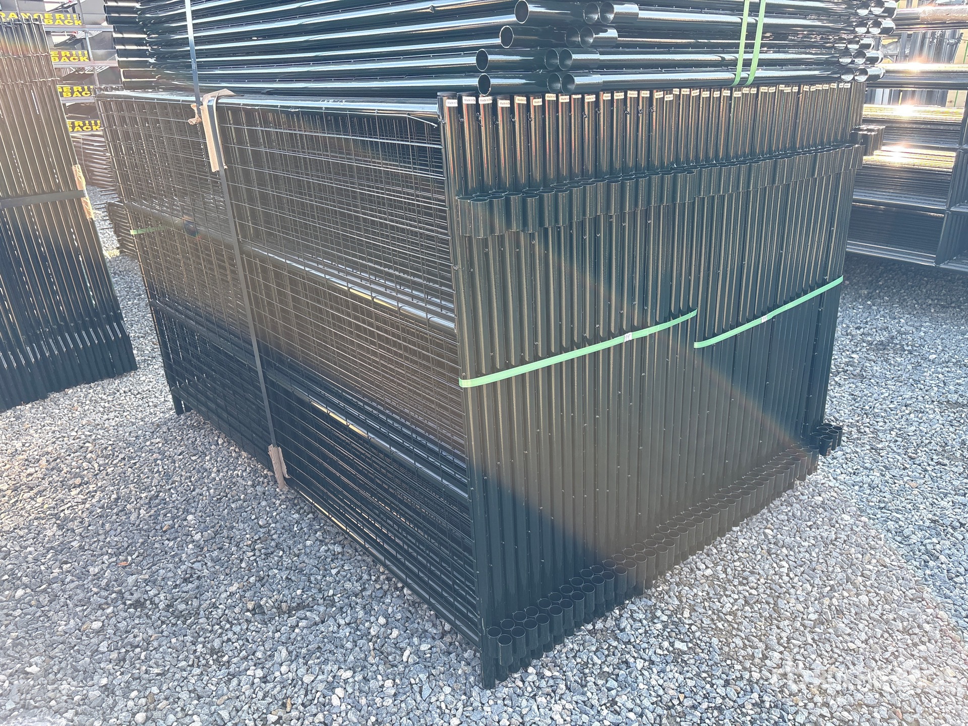 General Appearance with Imagen: esquina trasera derecha