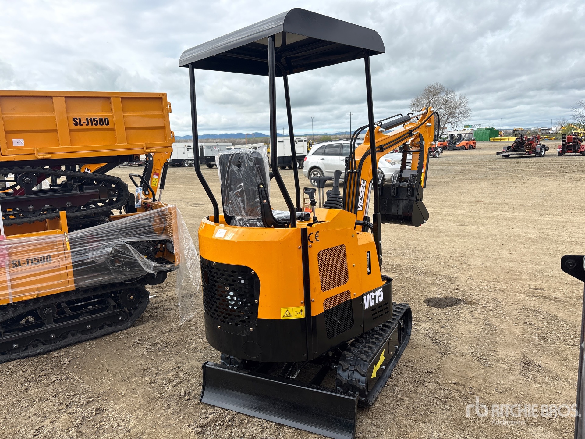 General Appearance with Picture, Right Rear Corner