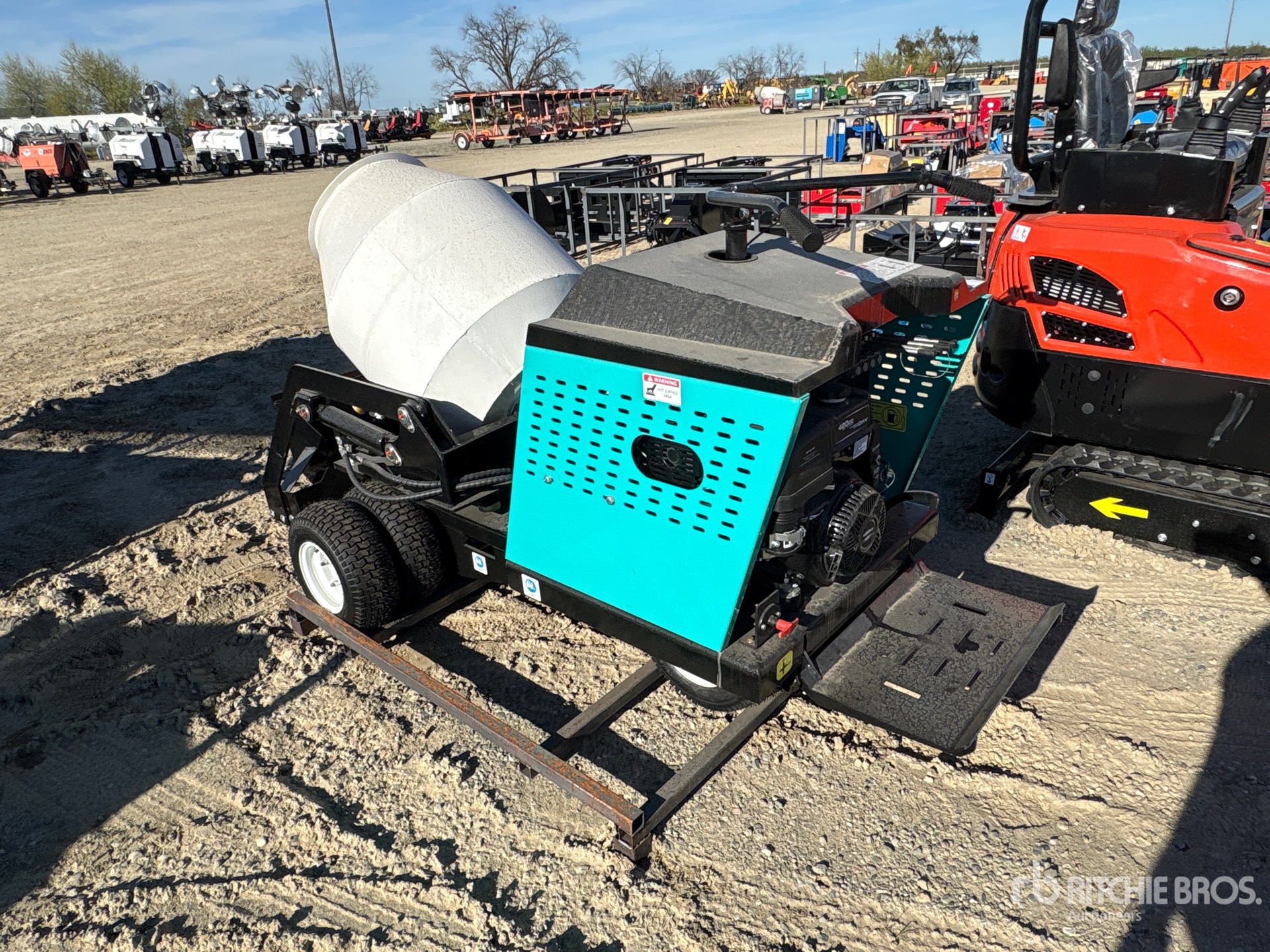 General Appearance with Foto, angolo posteriore sinistro