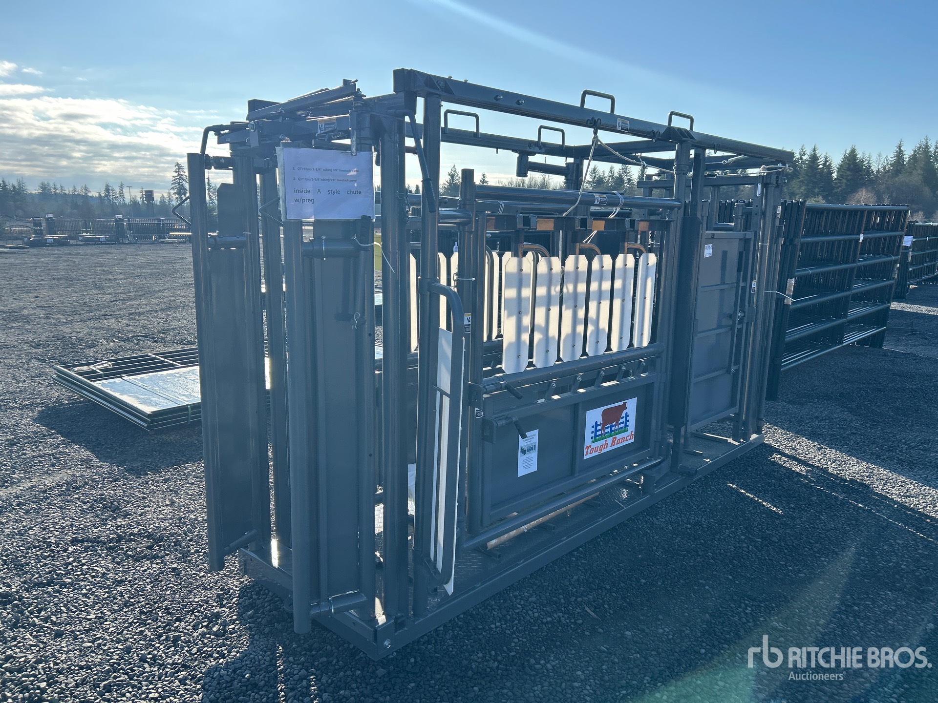 General Appearance with Foto, angolo anteriore destro