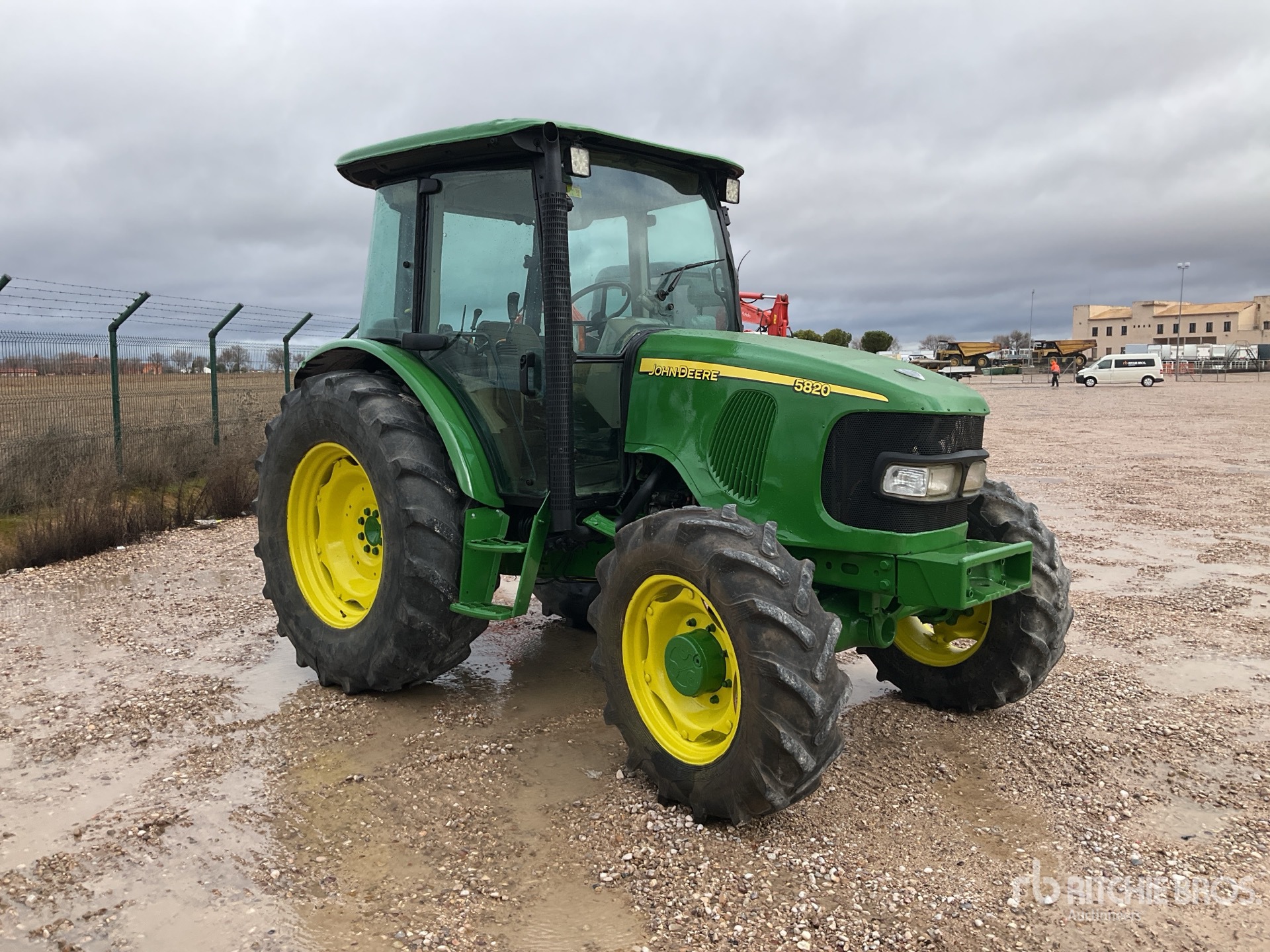 General Appearance with Picture, Right Front Corner