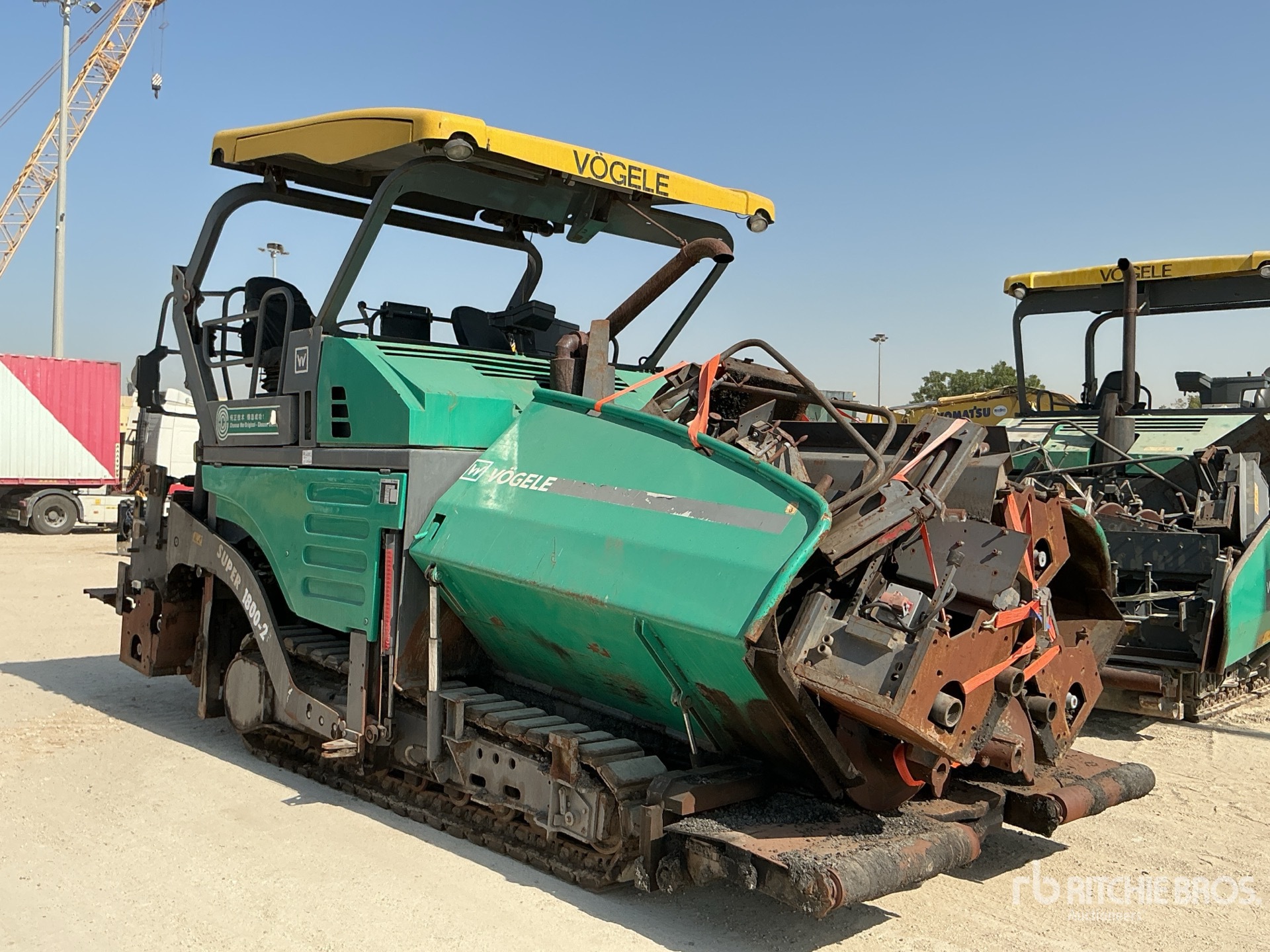 General Appearance with Bild, Ecke vorne rechts