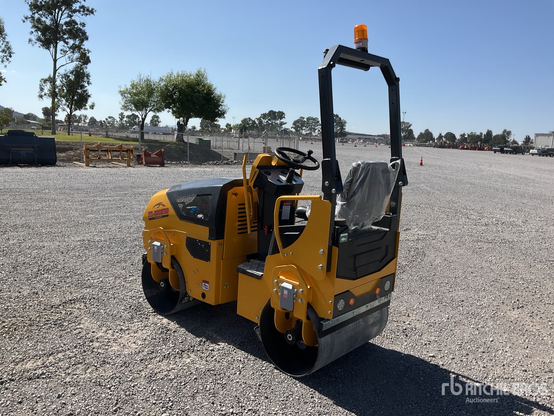 General Appearance with Bild, Ecke hinten links