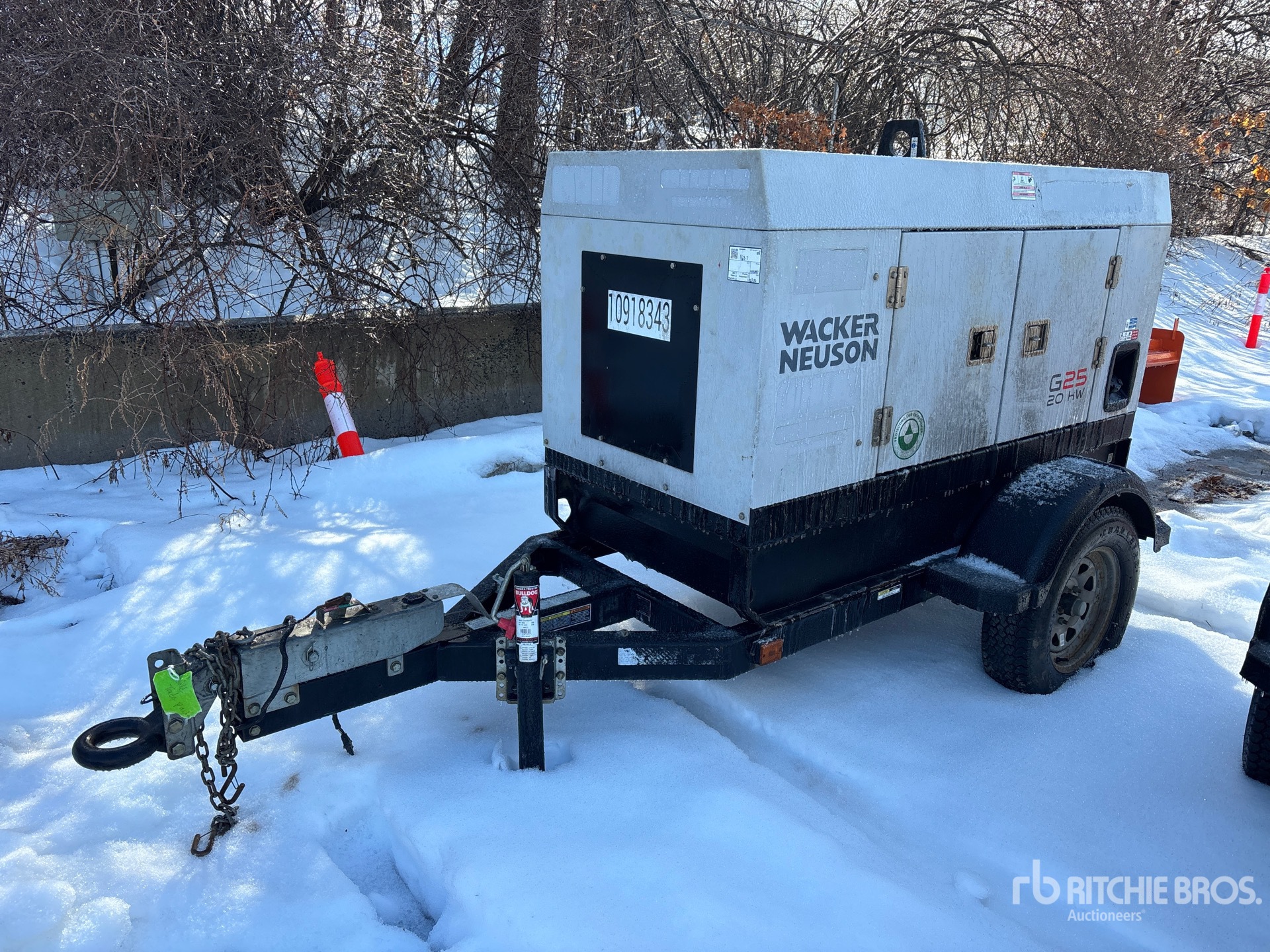 General Appearance with Featured Photo