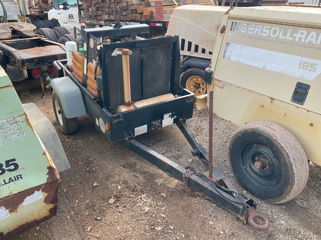 2013 Doosan C185 185 cfm Mobile Air Compressor (Inoperable) 2013 Doosan C185 185 cfm Mobile Air Compressor (Inoperable)