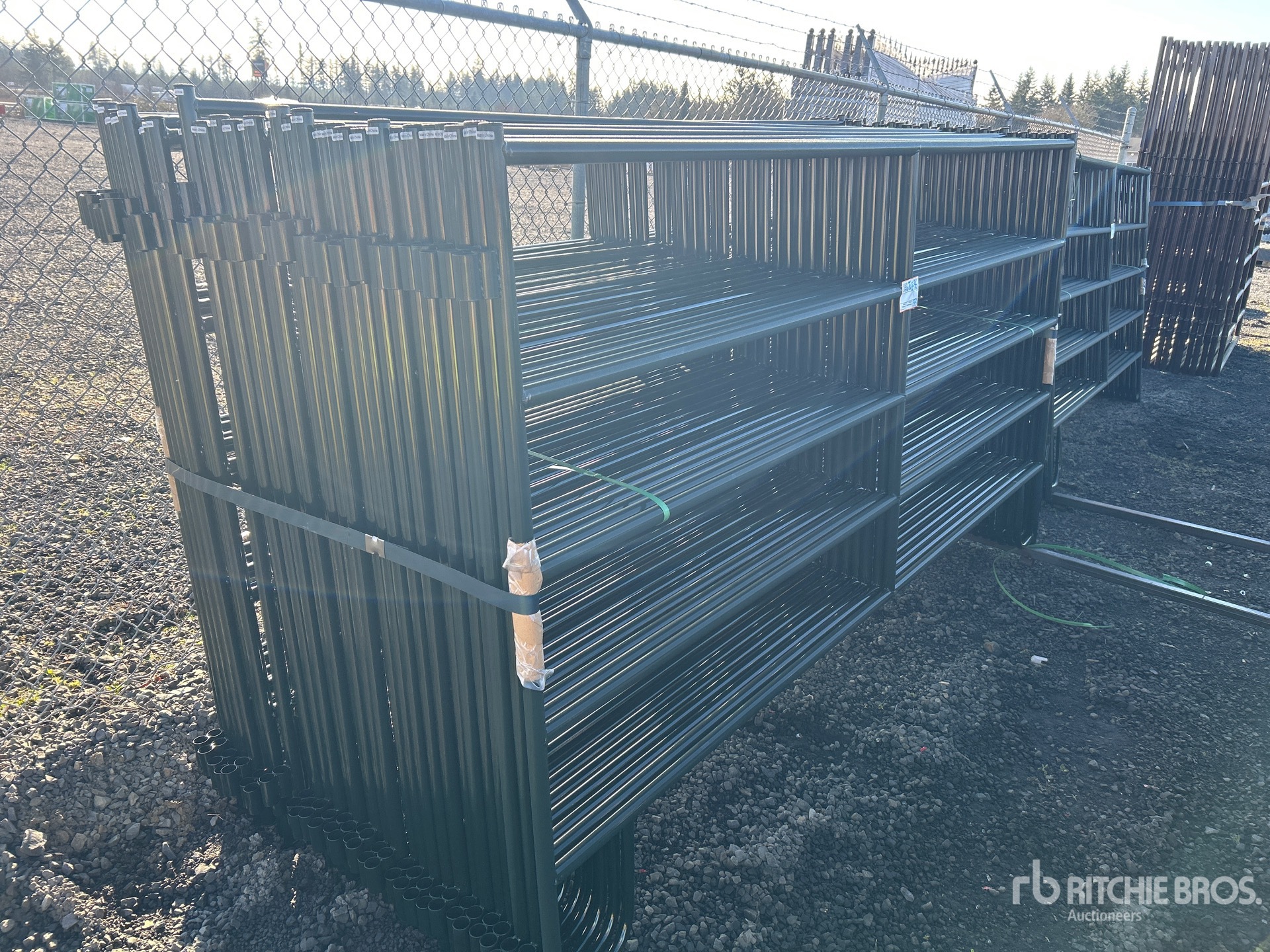 Aspect général with Image, coin avant droit