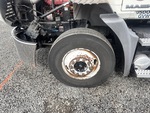 4 Underbody - Truck with