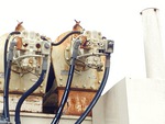 Crane Superstructure Hydraulics with Auxiliary Hoist