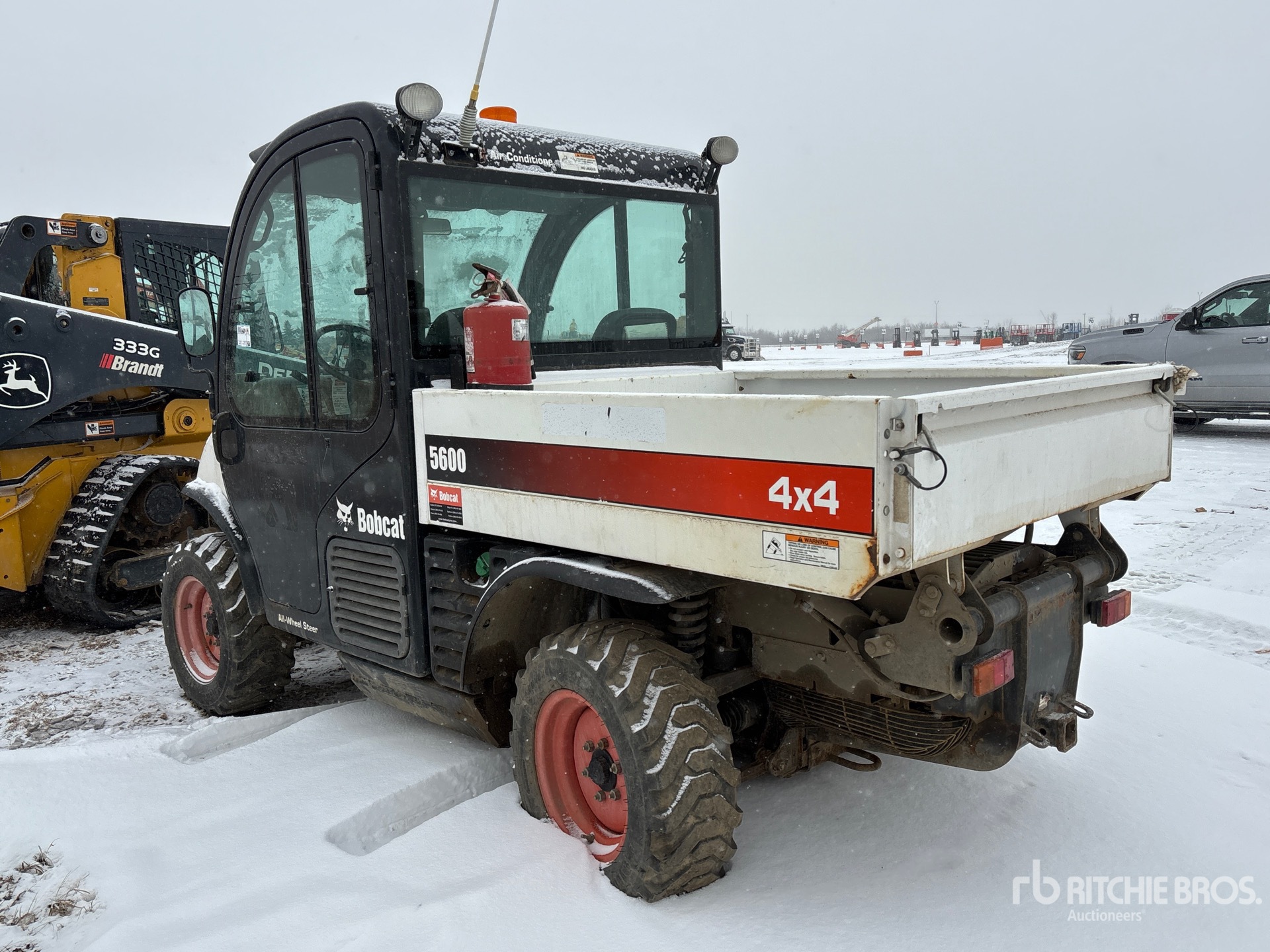 General Appearance with Foto, angolo posteriore sinistro