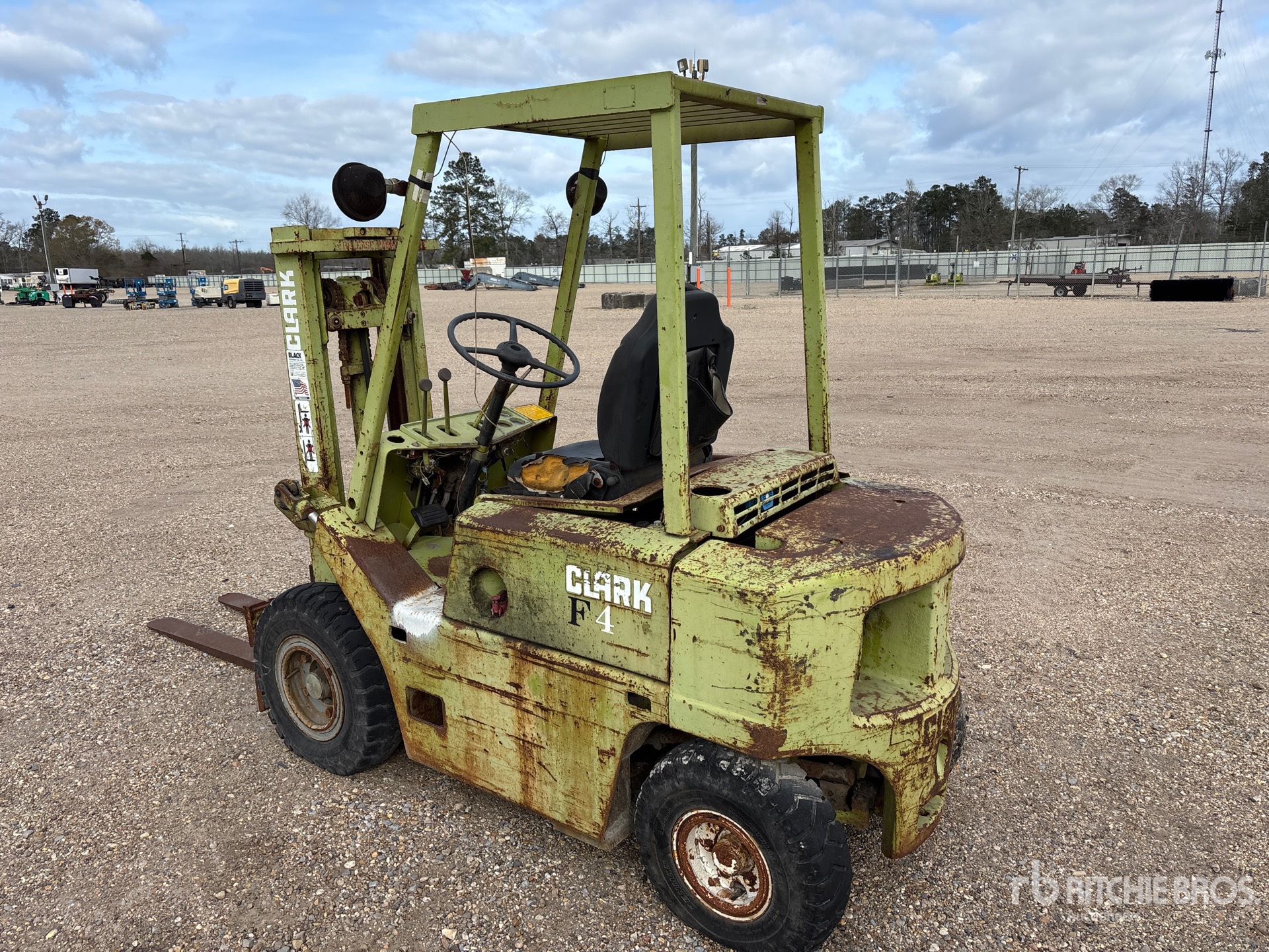 General Appearance with Imagen: esquina trasera izquierda