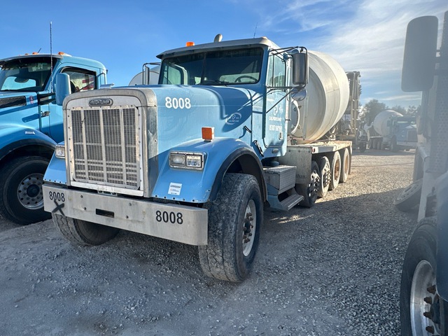 2004 Freightliner FLD 120 12x4 Mixer Truck
