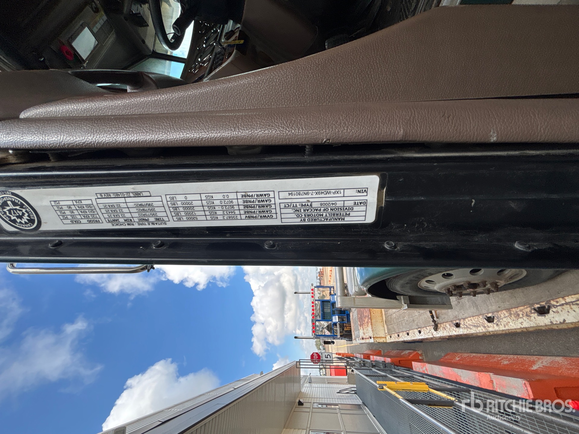 2009 Peterbilt 388