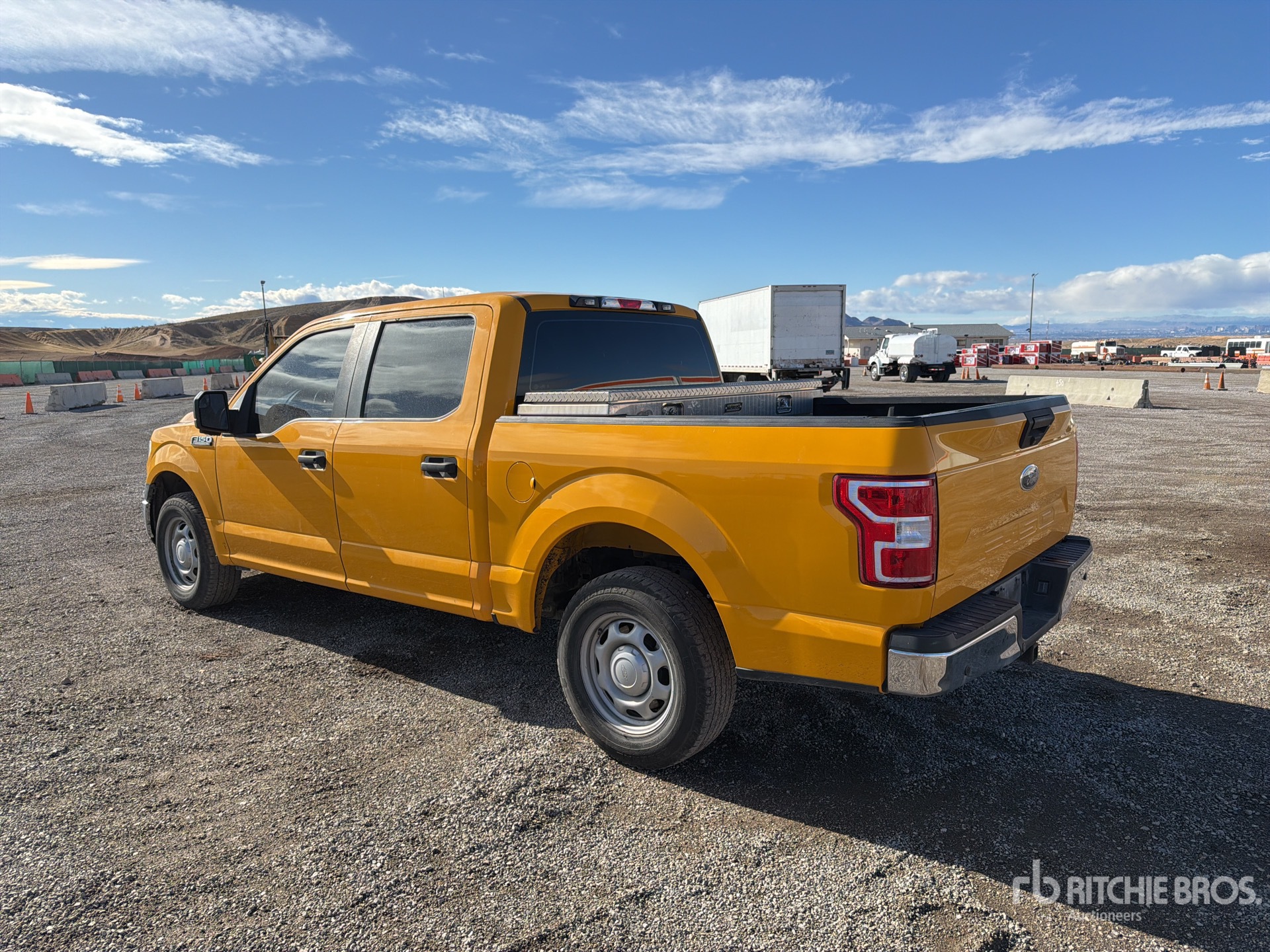 General Appearance with Image, coin arrière gauche