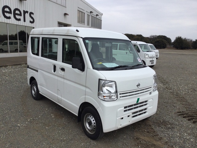 2015 Nissan CLIPPER Automobile