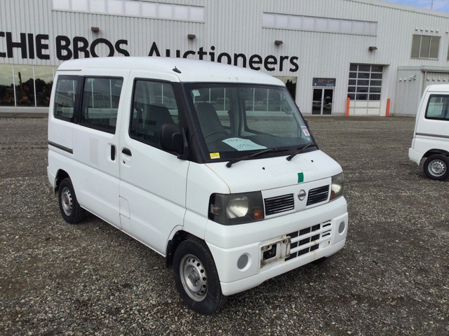 2010 Nissan CLIPPER Automobile