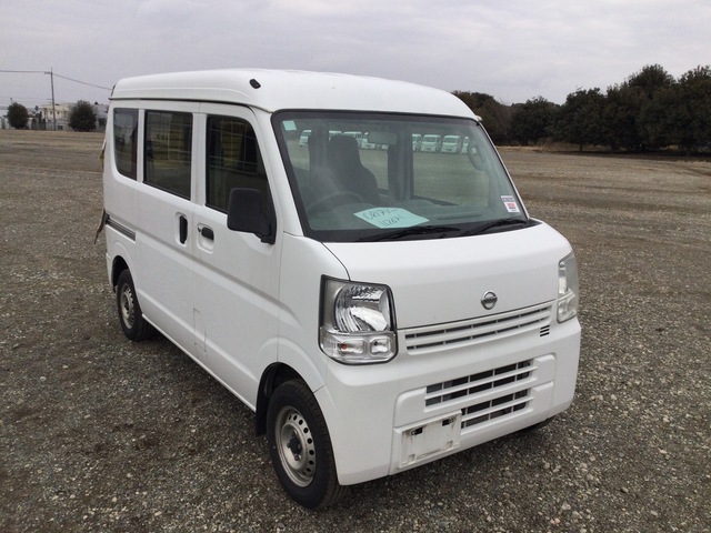 2015 Nissan CLIPPER Automobile