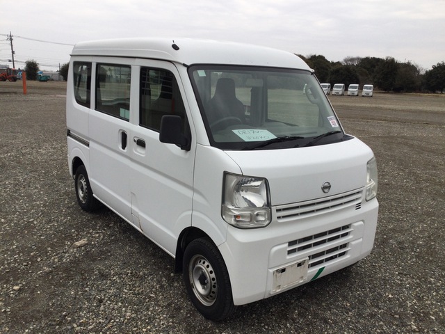 2015 Nissan CLIPPER Automobile