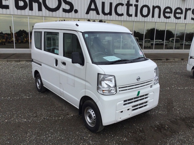 2015 Nissan CLIPPER Automobile