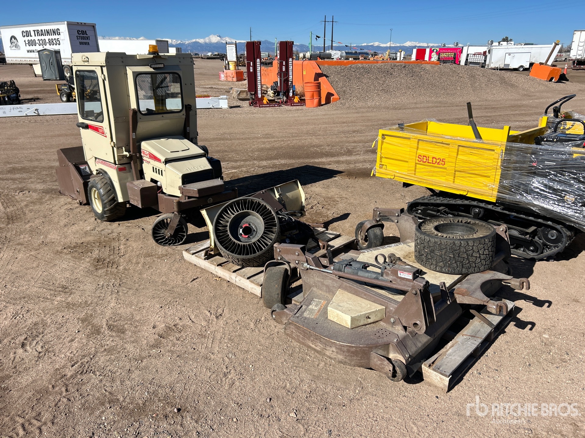 General Appearance with Picture, Left Rear Corner