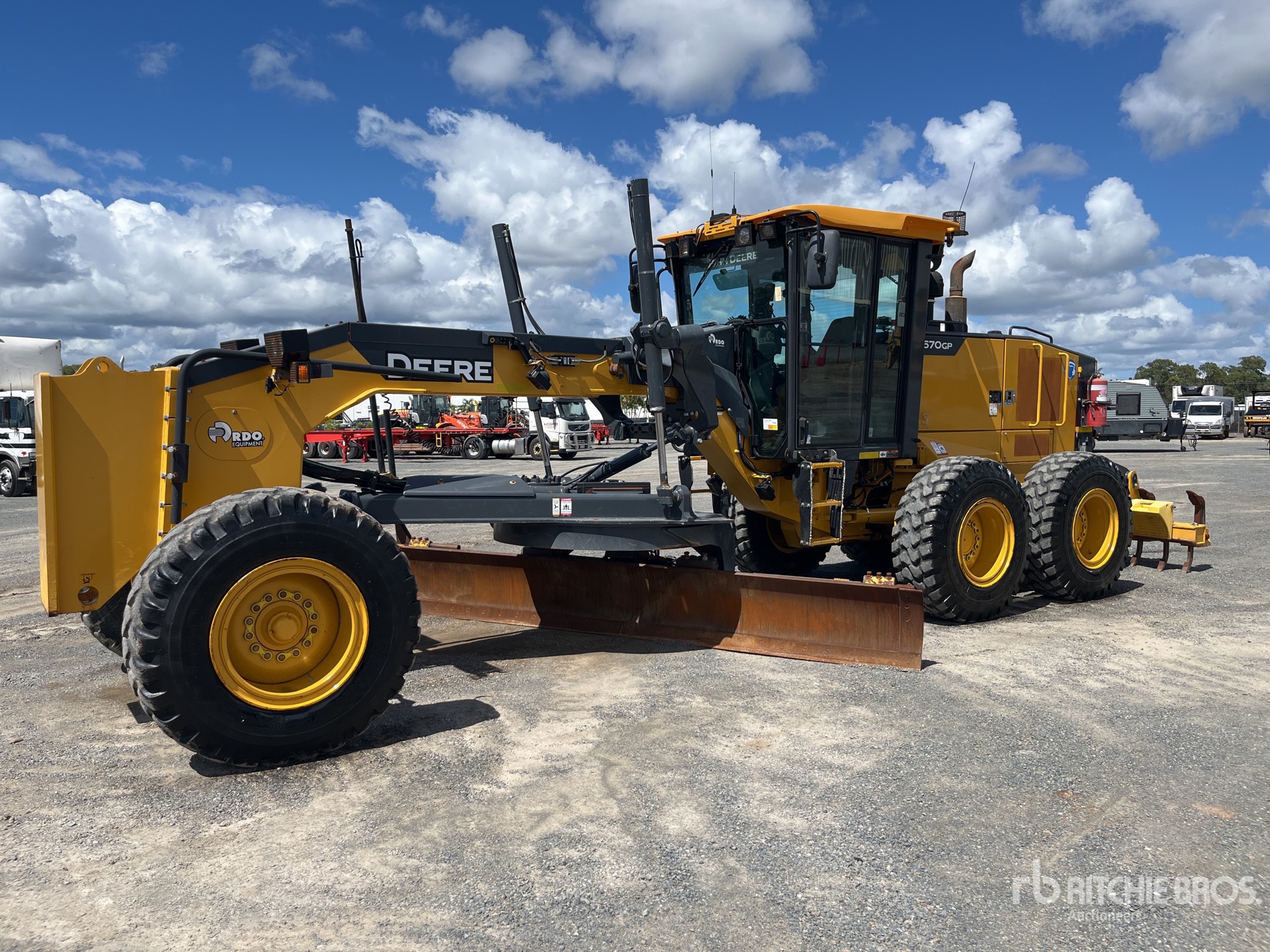 General Appearance with Image, coin avant gauche