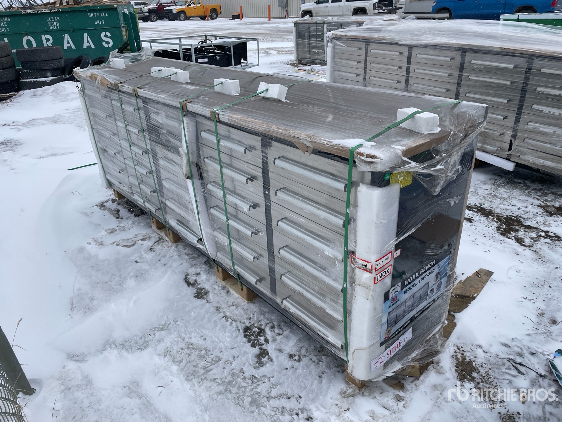 General Appearance with Picture, Left Front Corner