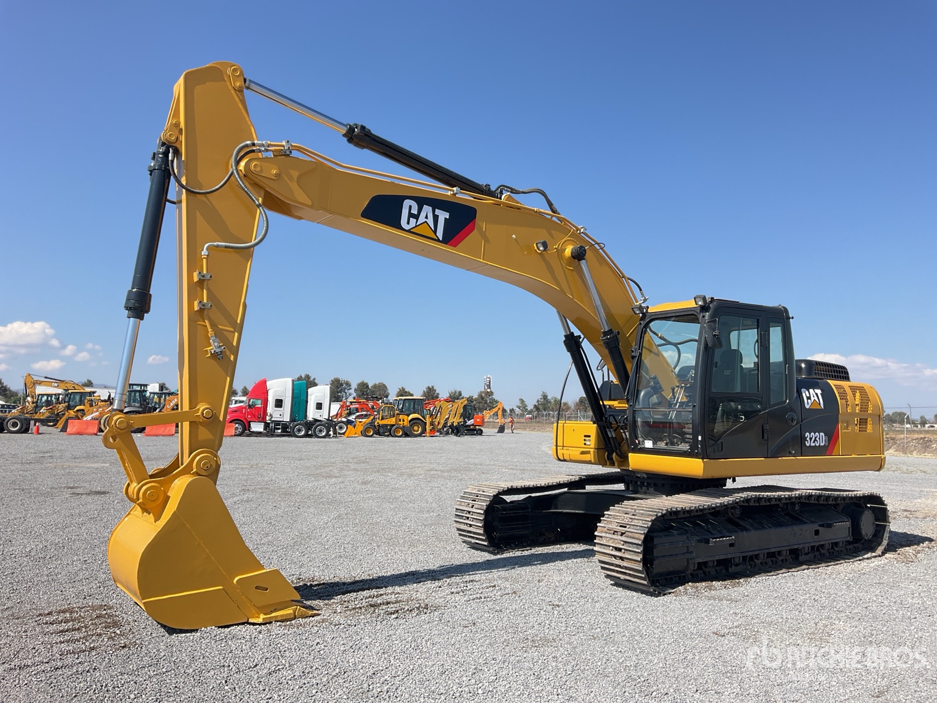 2020 Caterpillar 323D III