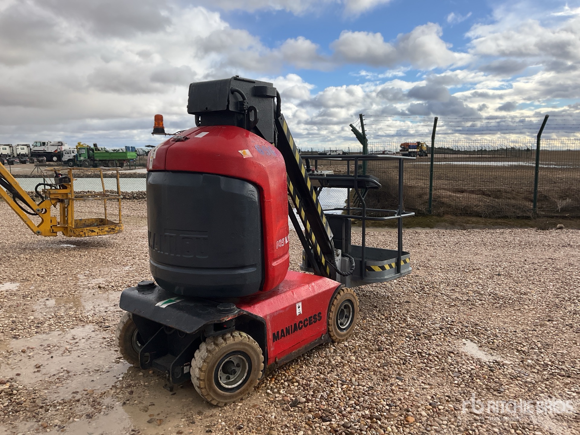 General Appearance with Operation Video