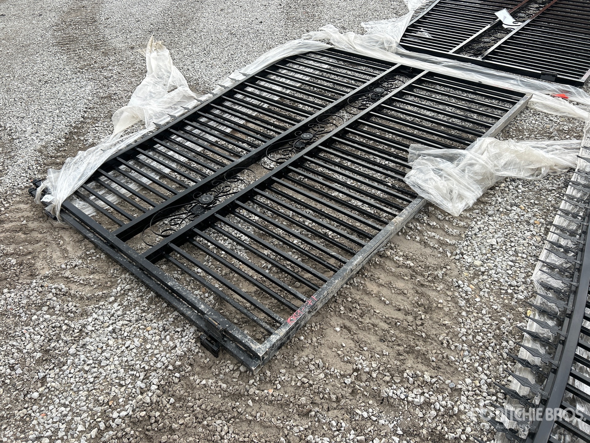 Aspect général with Image, coin avant droit