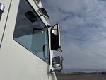 Cab with Lusterka