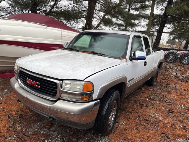 2001 Chevrolet 2500 4x4 Extended Cab Pickup