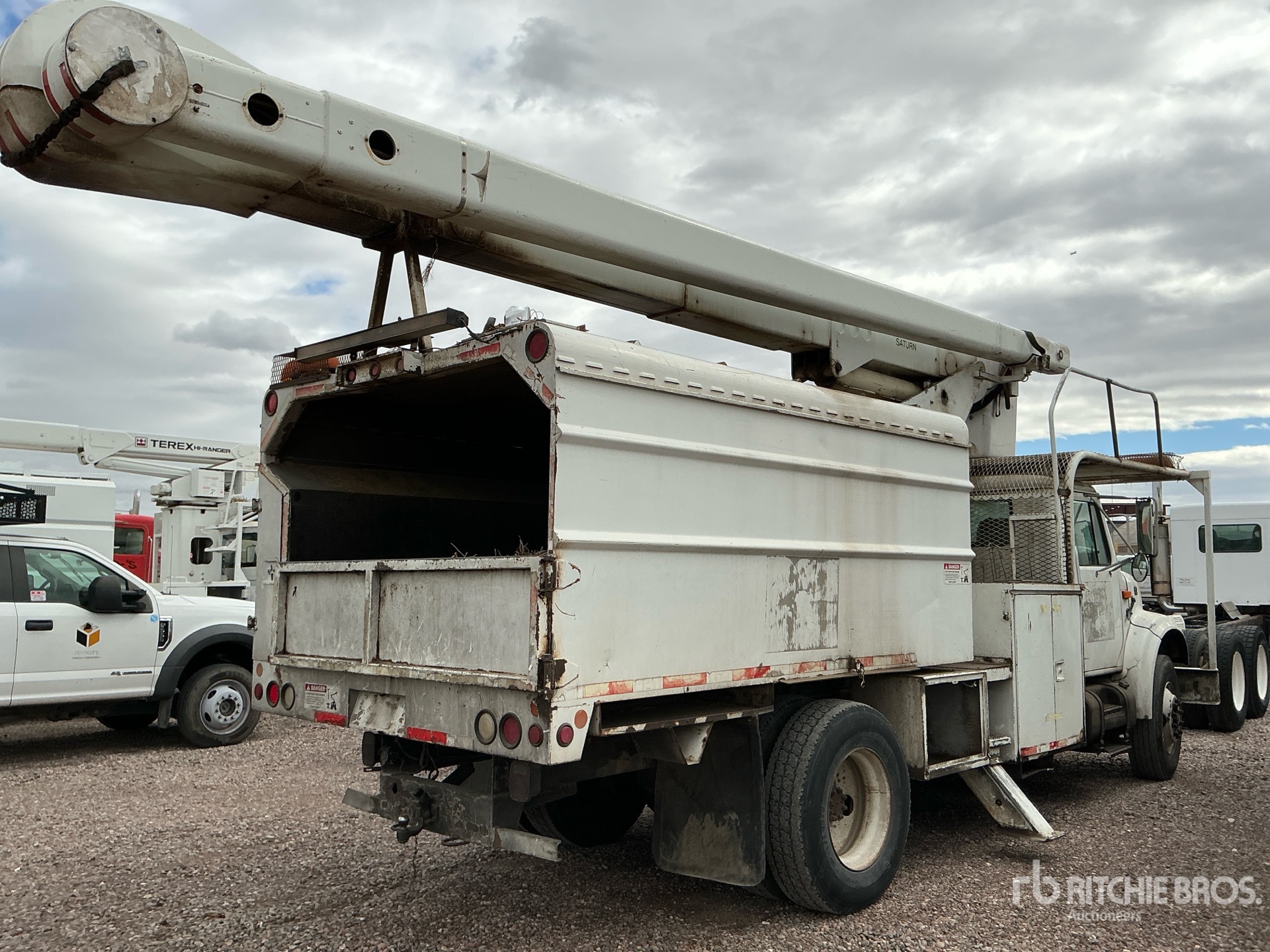 General Appearance with Imagen: esquina trasera derecha