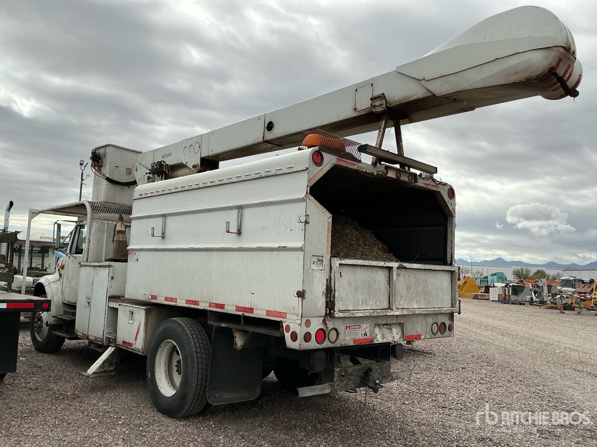 General Appearance with Imagen: esquina trasera izquierda