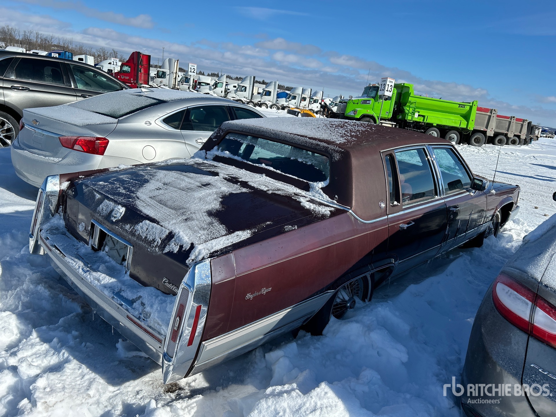 General Appearance with Imagen: esquina trasera derecha