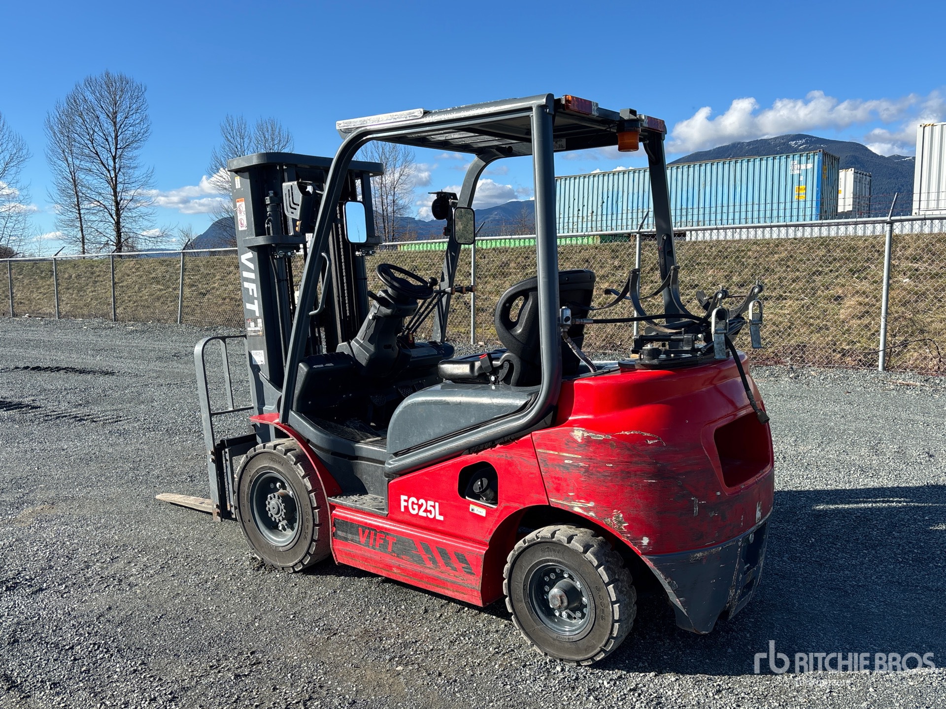 General Appearance with Picture, Left Rear Corner