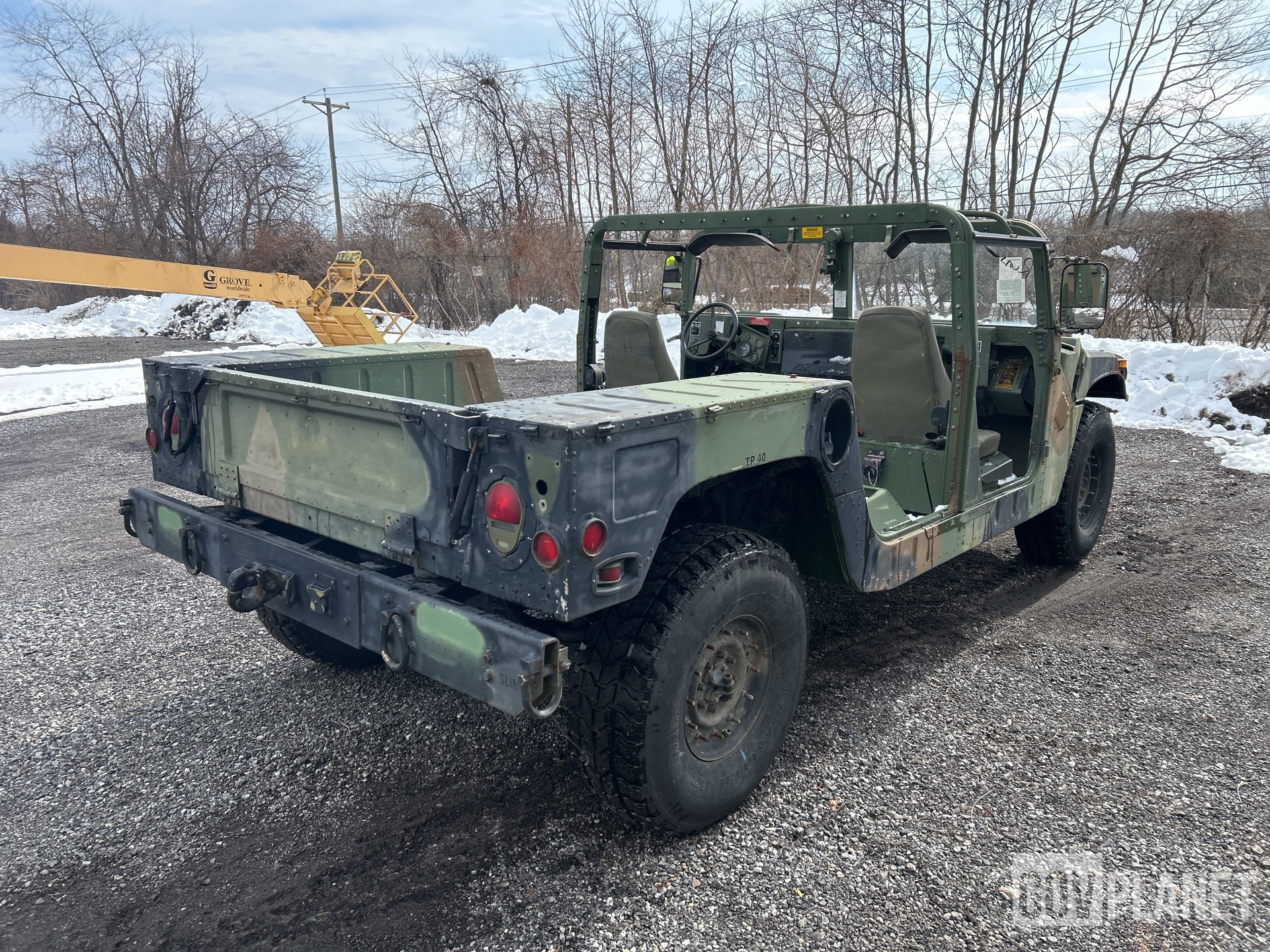 General Appearance with Picture, Right Rear Corner