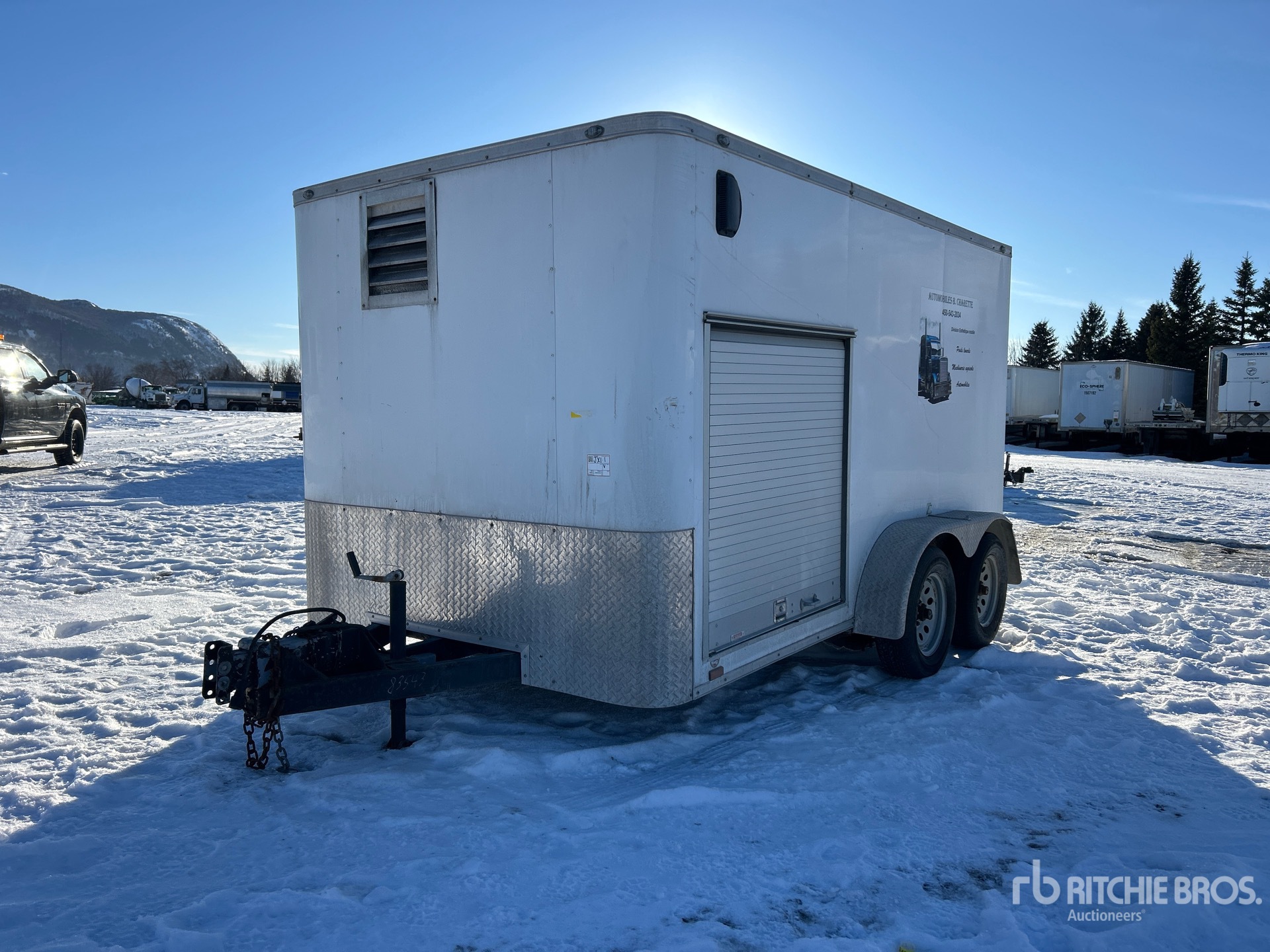 Aspect général with Image, coin avant gauche