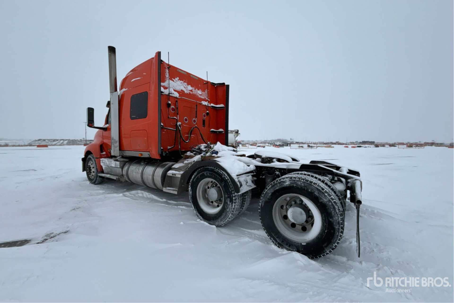 General Appearance with Bild, Ecke hinten links