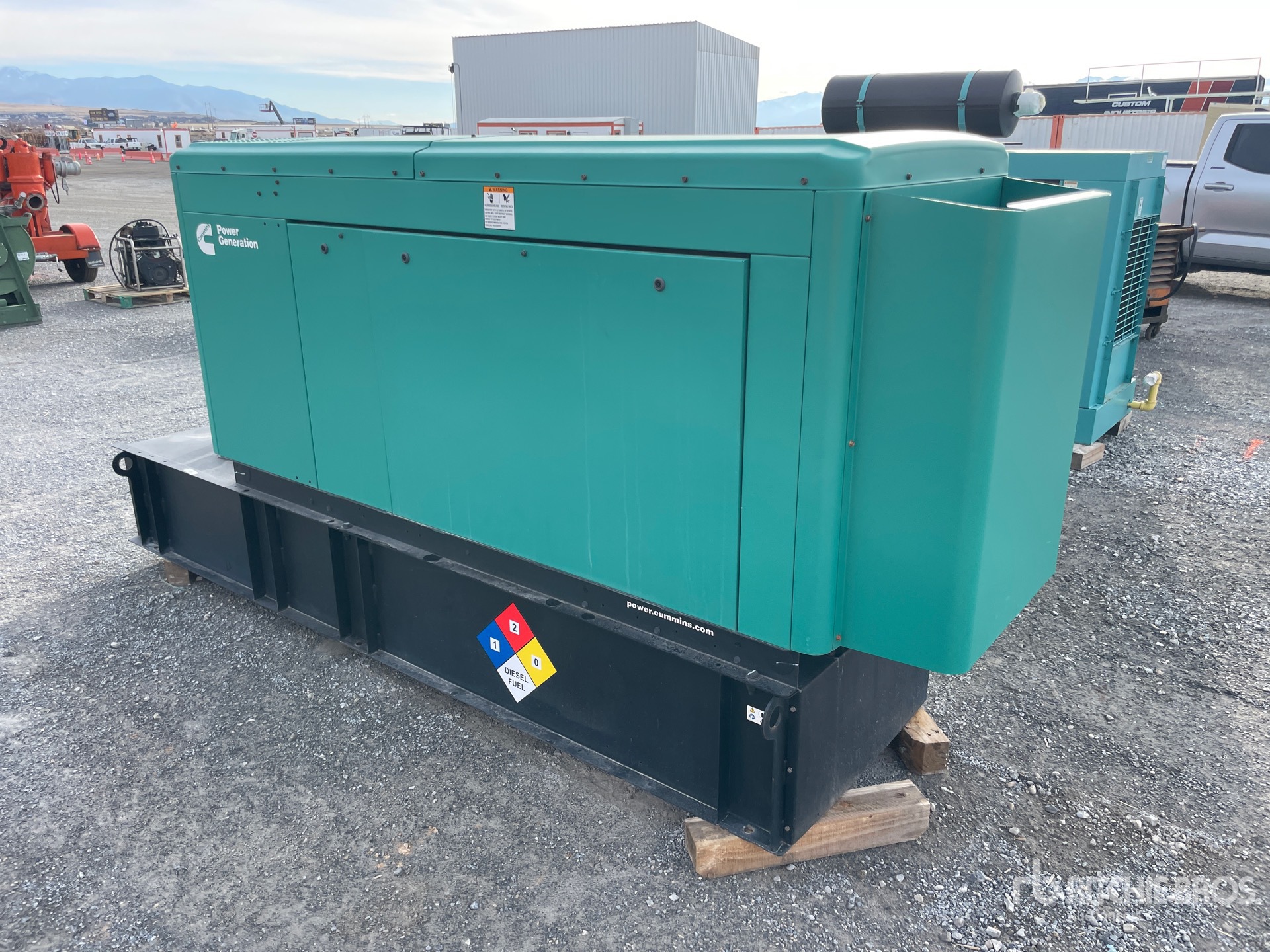 General Appearance with Picture, Right Front Corner