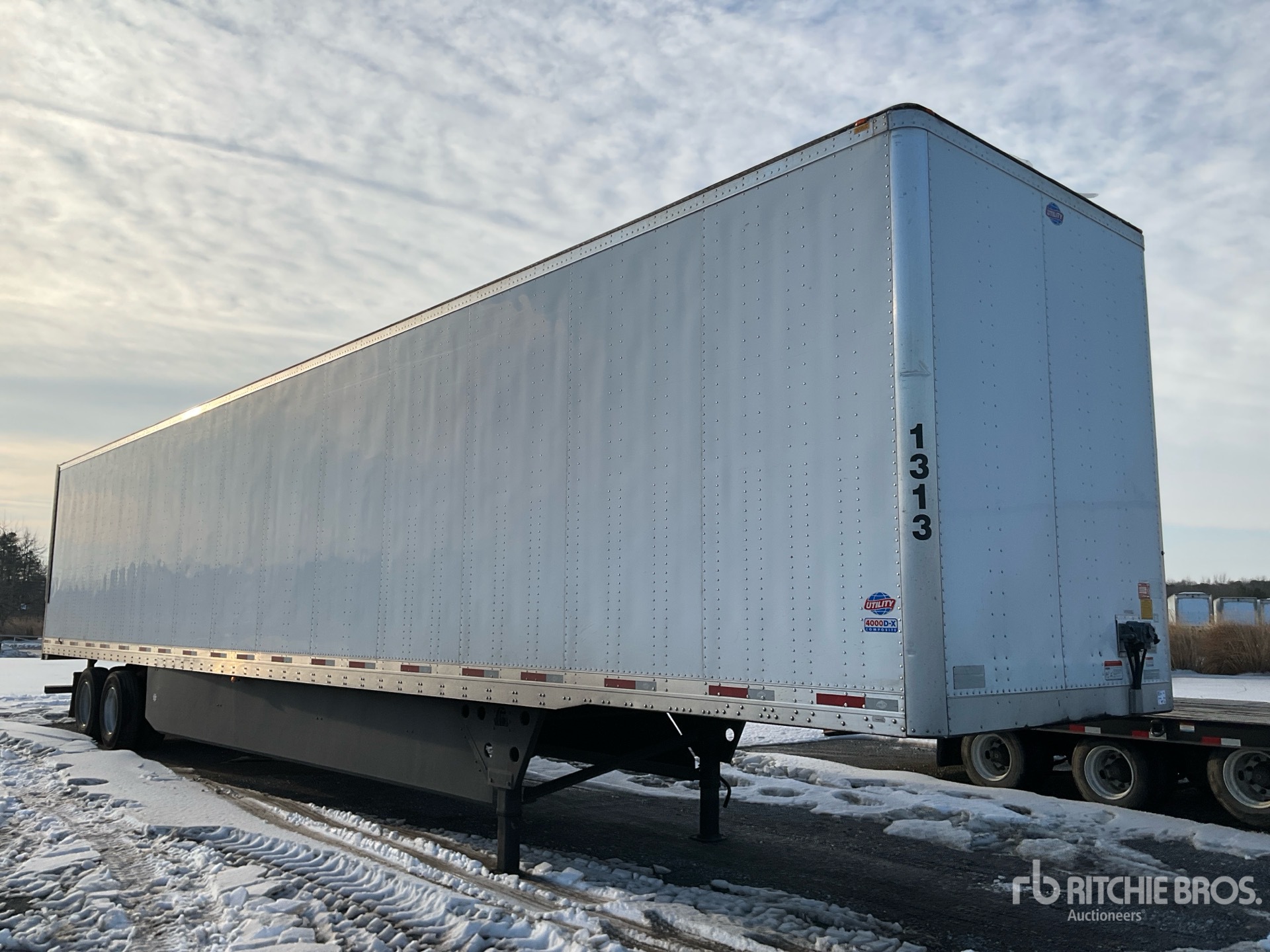 General Appearance with Image, coin avant droit