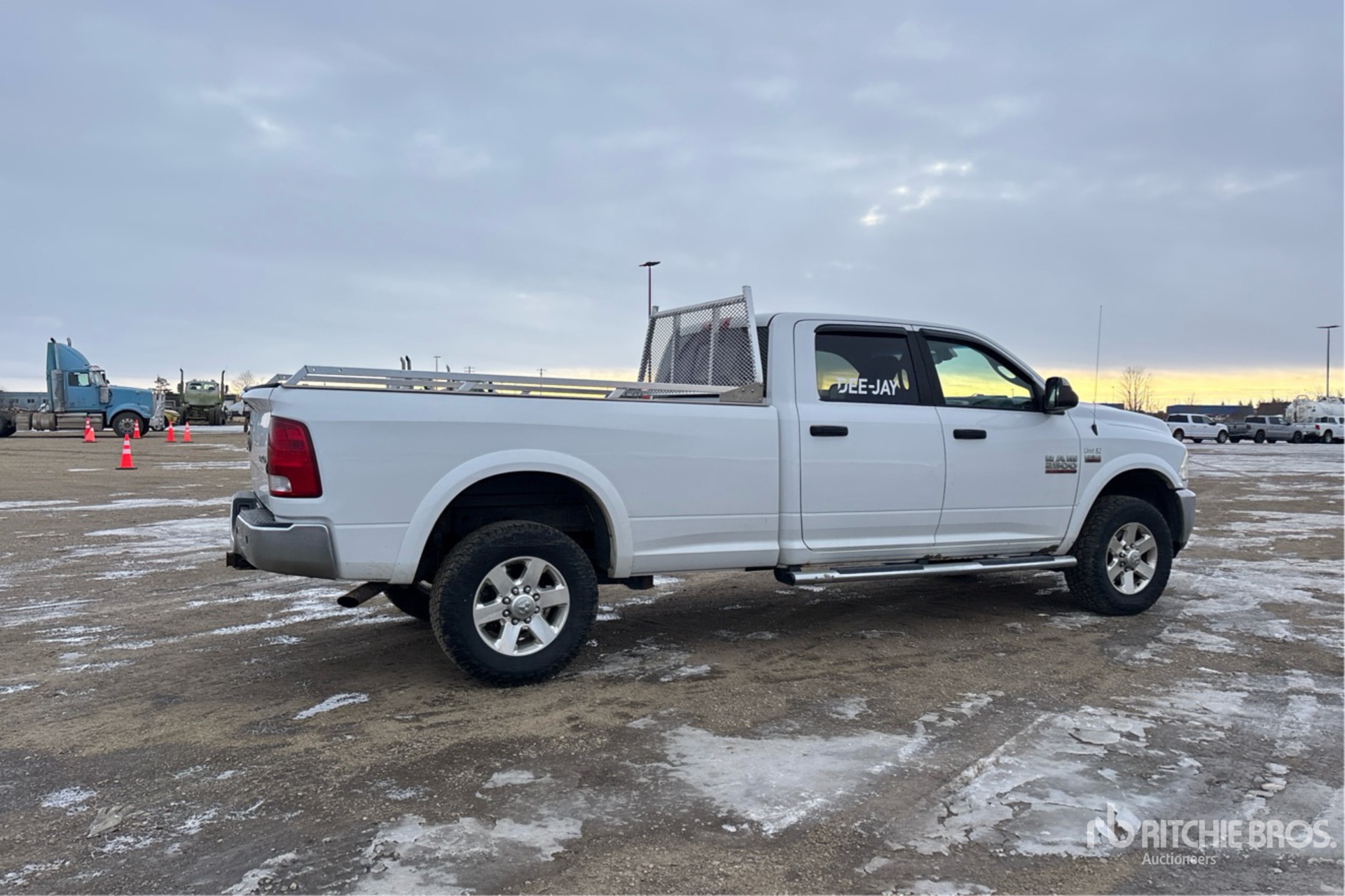 General Appearance with Picture, Right Rear Corner