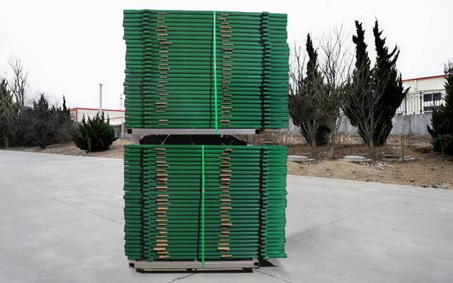 Greatbear 10ft Coated Corral Panels 28Pcs of Regul SUICP10FT28 (Unused)