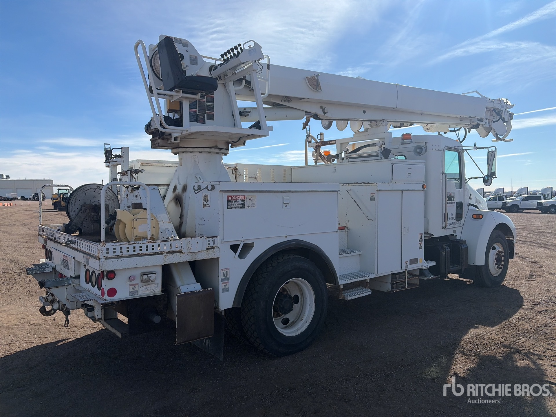 General Appearance with Bild, Ecke hinten rechts